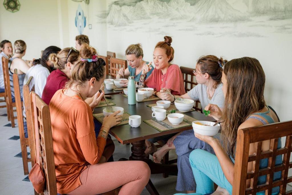 Green Hills Yoga Retreat 博卡拉 外观 照片